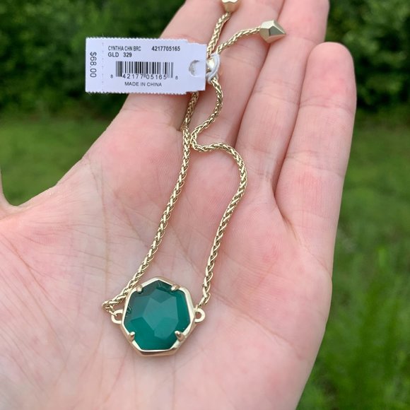 KENDRA SCOTT • Cynthia Gold Chain Bracelet - Picture 3 of 9